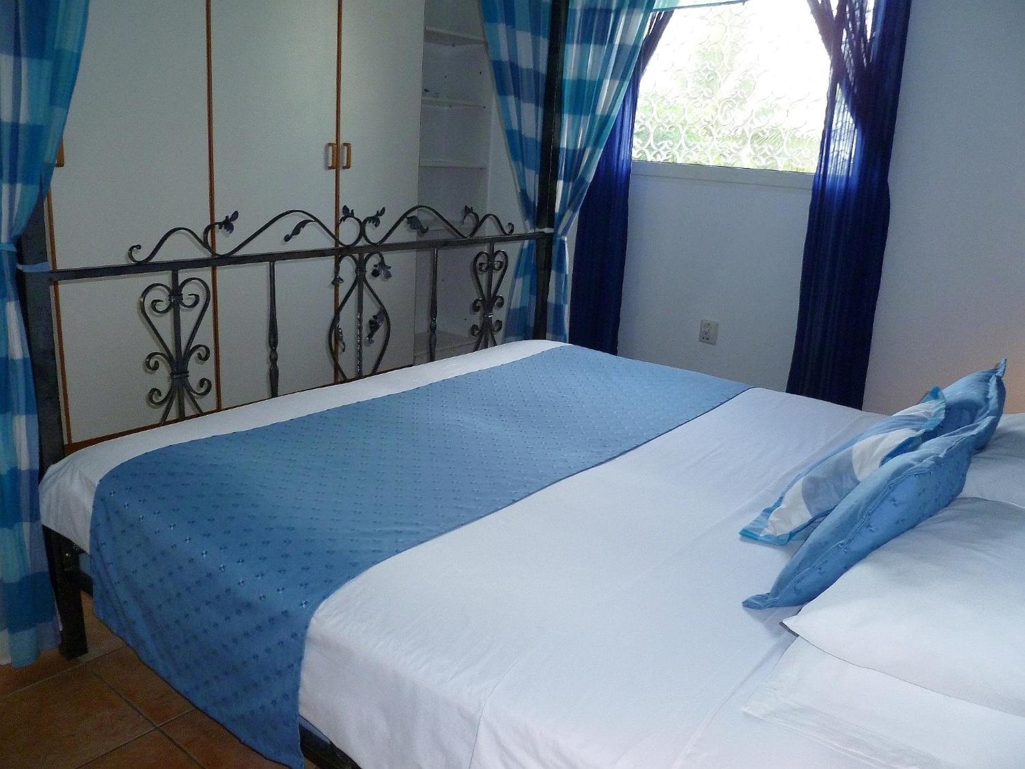 Caribbean Sea View Holiday Apartments Mero Room photo