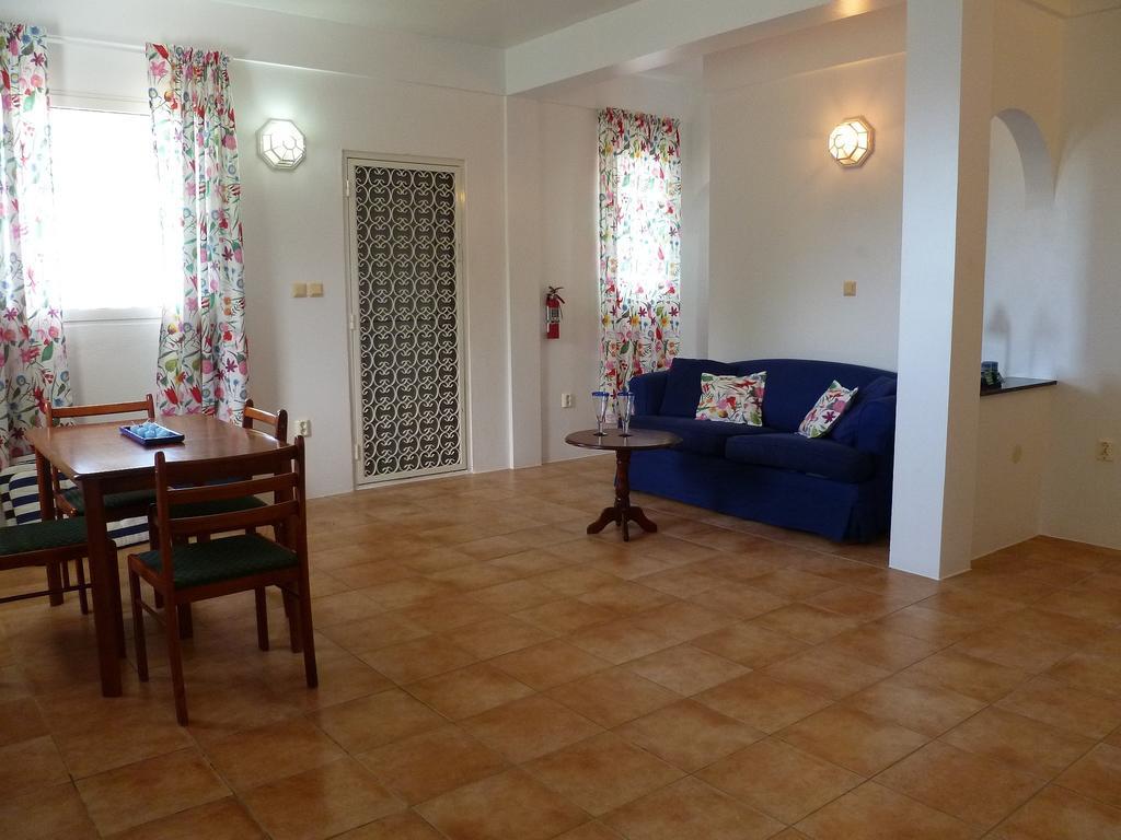Caribbean Sea View Holiday Apartments Mero Room photo