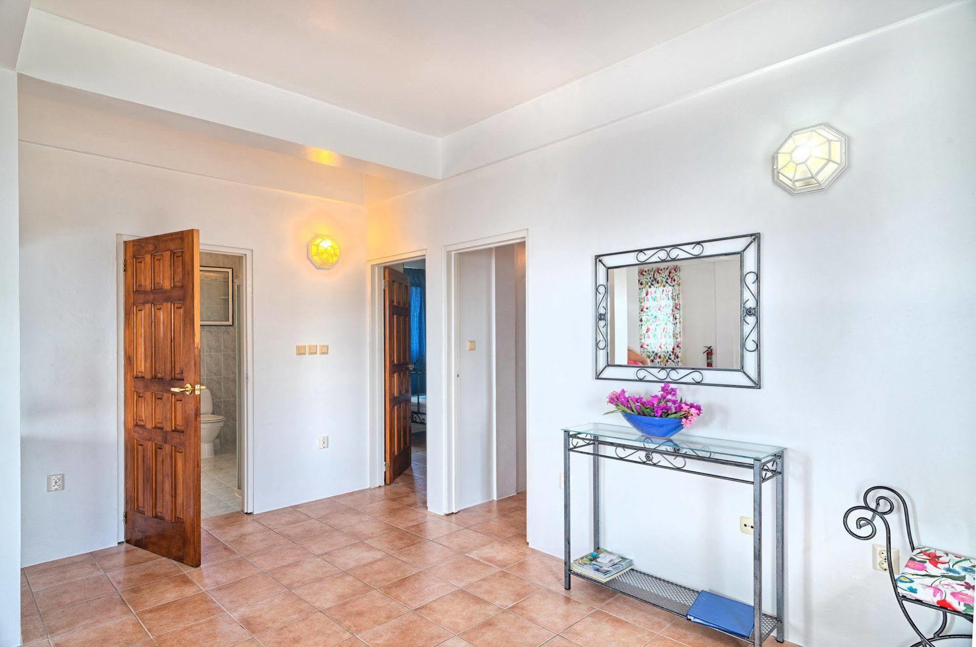 Caribbean Sea View Holiday Apartments Mero Exterior photo